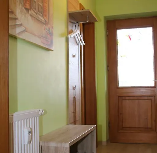 Vogelweide - 2 Mit Balkon