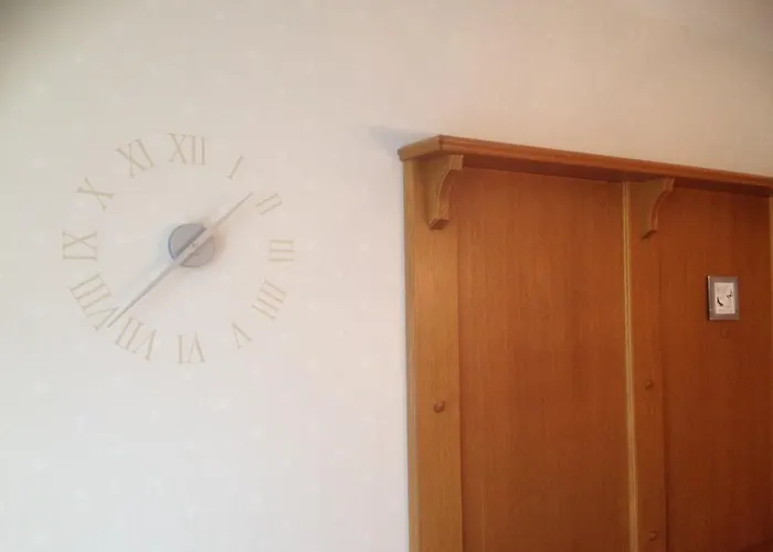 Vogelweide - 2 Mit Balkon